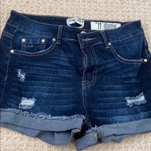 indigo rein size 11 jean shorts